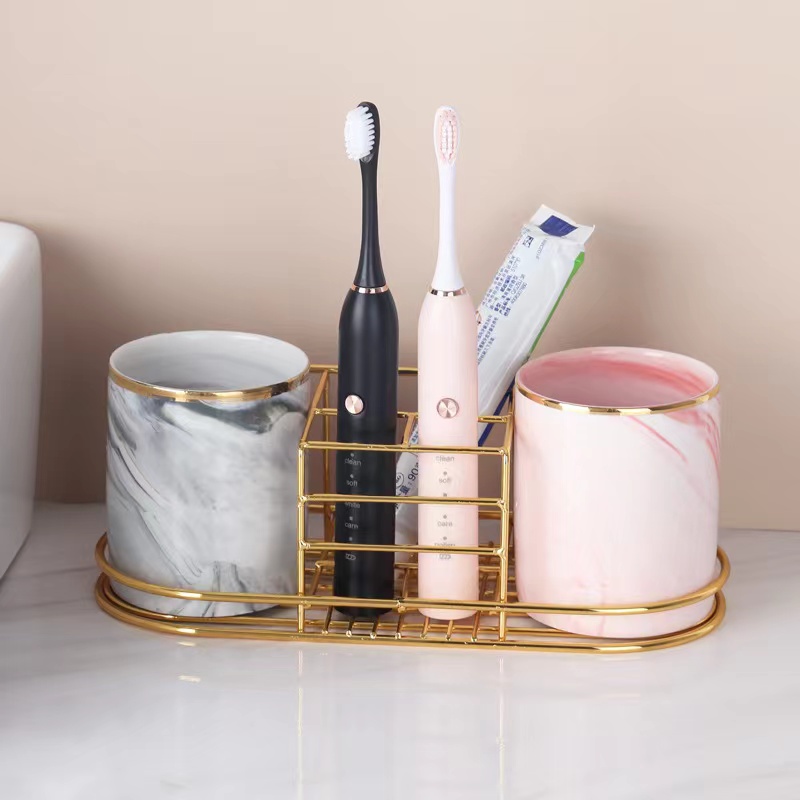 Gold Toothbrush Holder Shelf B - Toothbrush Holder Set recension och pris