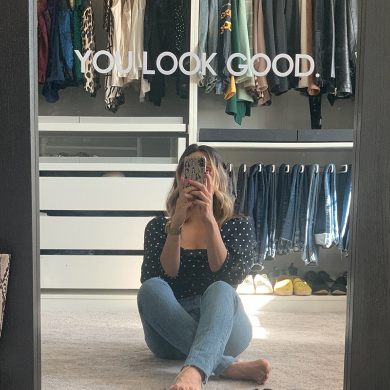 You Look Good Mirror Wall Stic - Home Goods Bathroom Mirrors recension och pris